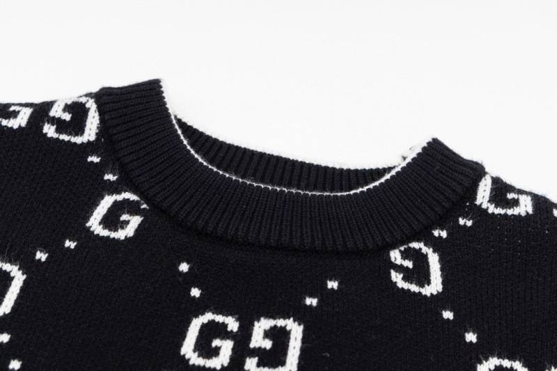 Gucci Sweaters